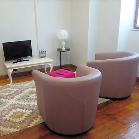 Bed & Breakfast Aux Rosiers 3*