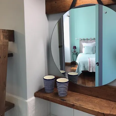 Bed & Breakfast Aux Rosiers